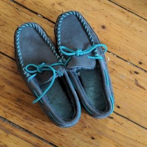 LL Bean Wicked Good Slippers